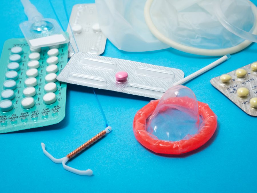 Contraceptifs pilule DIU préservatif