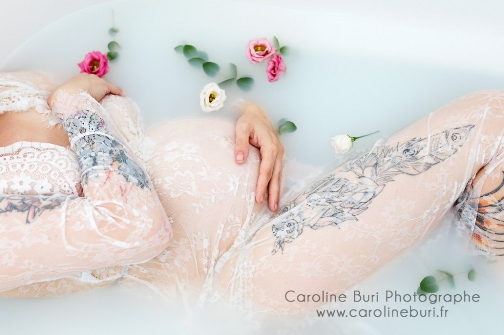 photo grossesse bain de lait