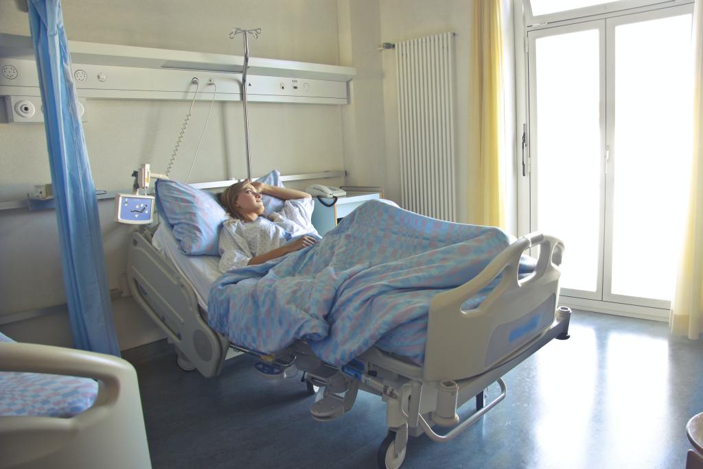 femme hospitalisée